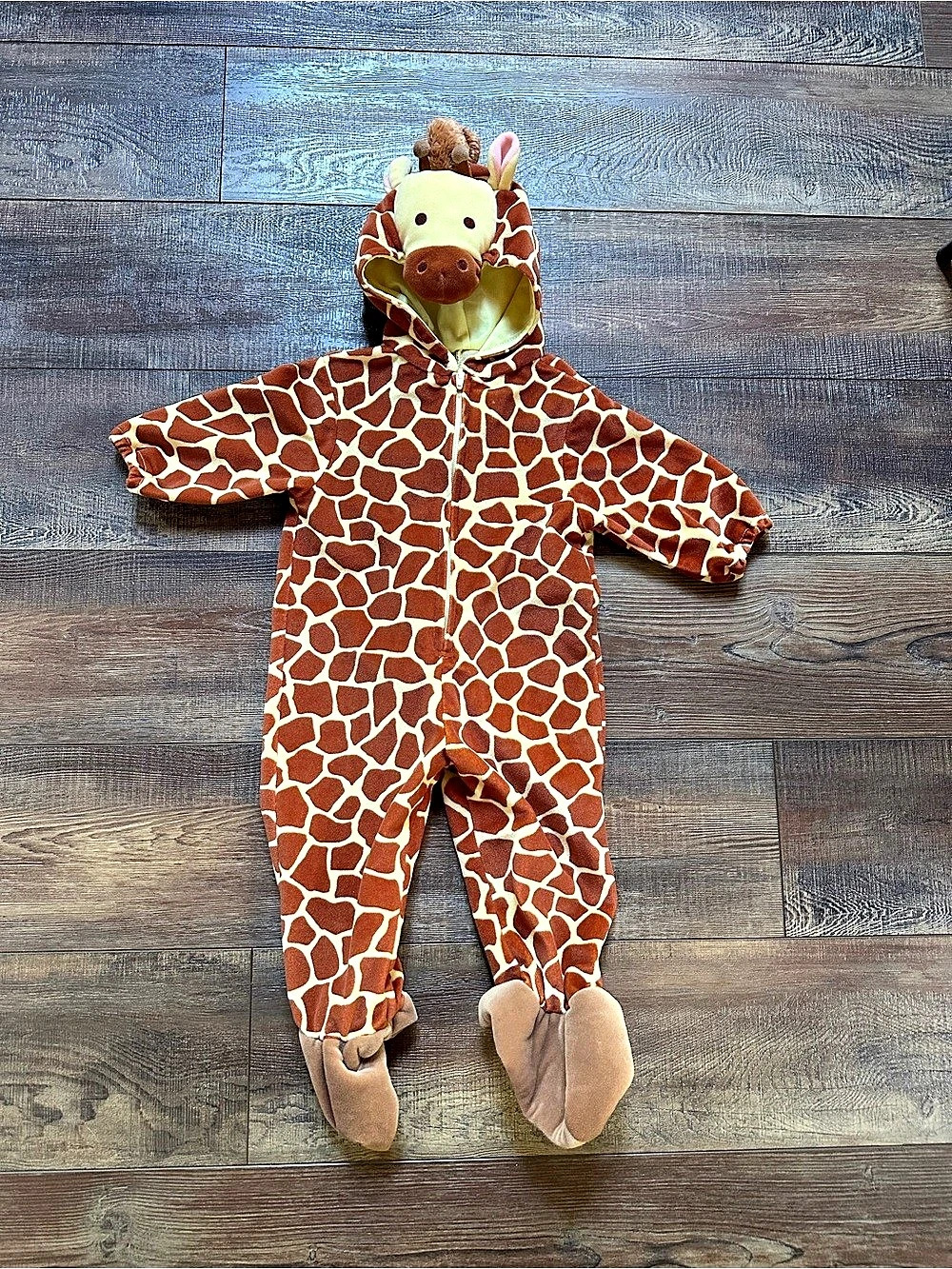 KRU Baby 12M Giraffe Footed costume